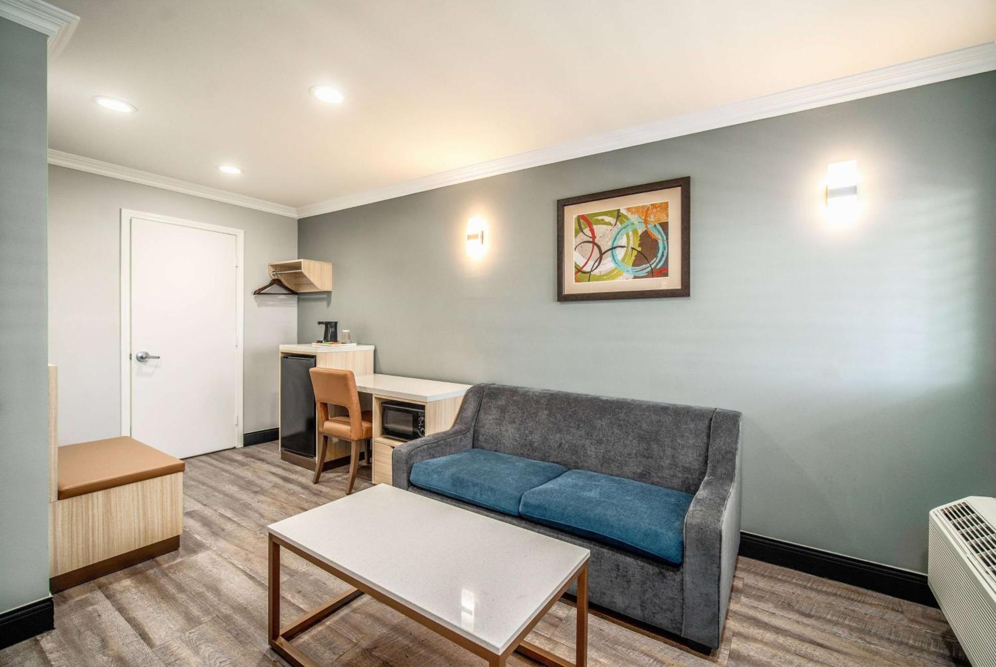 Travelodge Inn & Suites By Wyndham Bell Los Angeles Area Exterior foto