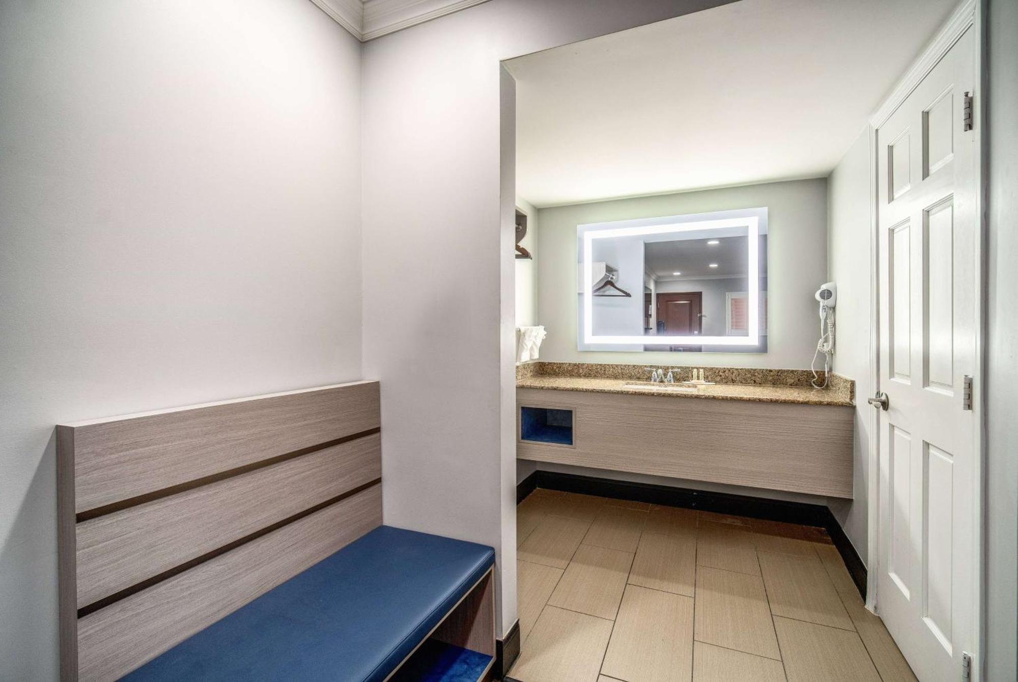 Travelodge Inn & Suites By Wyndham Bell Los Angeles Area Exterior foto